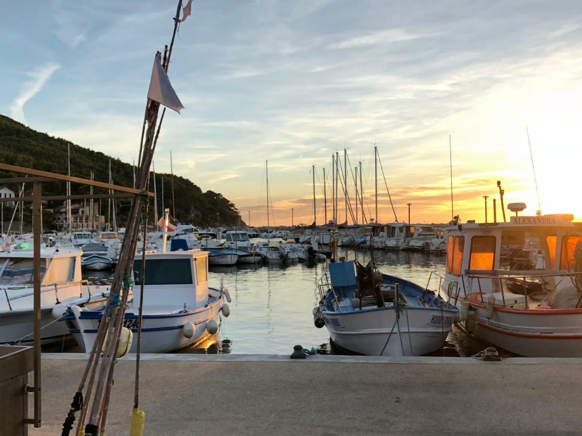 Lodge Entre Ciel Et Mer Saint-Cyr-sur-Mer Exterior foto